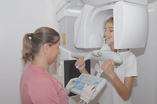 Clínica dental Brasilocho - Clínica dental Cádiz - Odontología - Dentistas en Cádiz - Instalaciones - Consulta - Salud bucodental